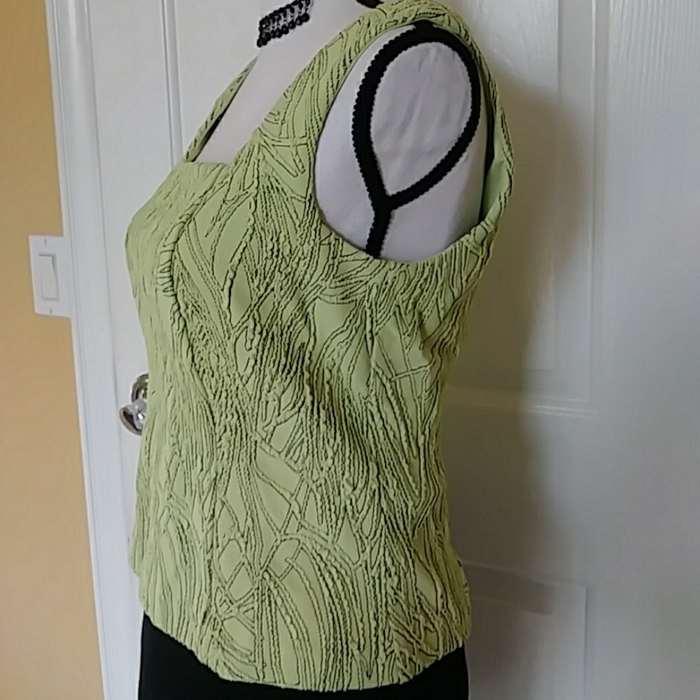 Chartreuse Top - Picture 3 of 7